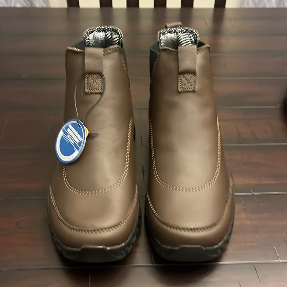 Columbia Fairbanks Chelsea Rover Boots waterproof Omni Heat brown Mens Size 9.5